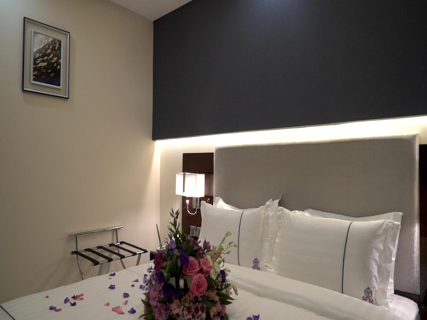 Violet Rose Aprit Hotel 吉达 外观 照片