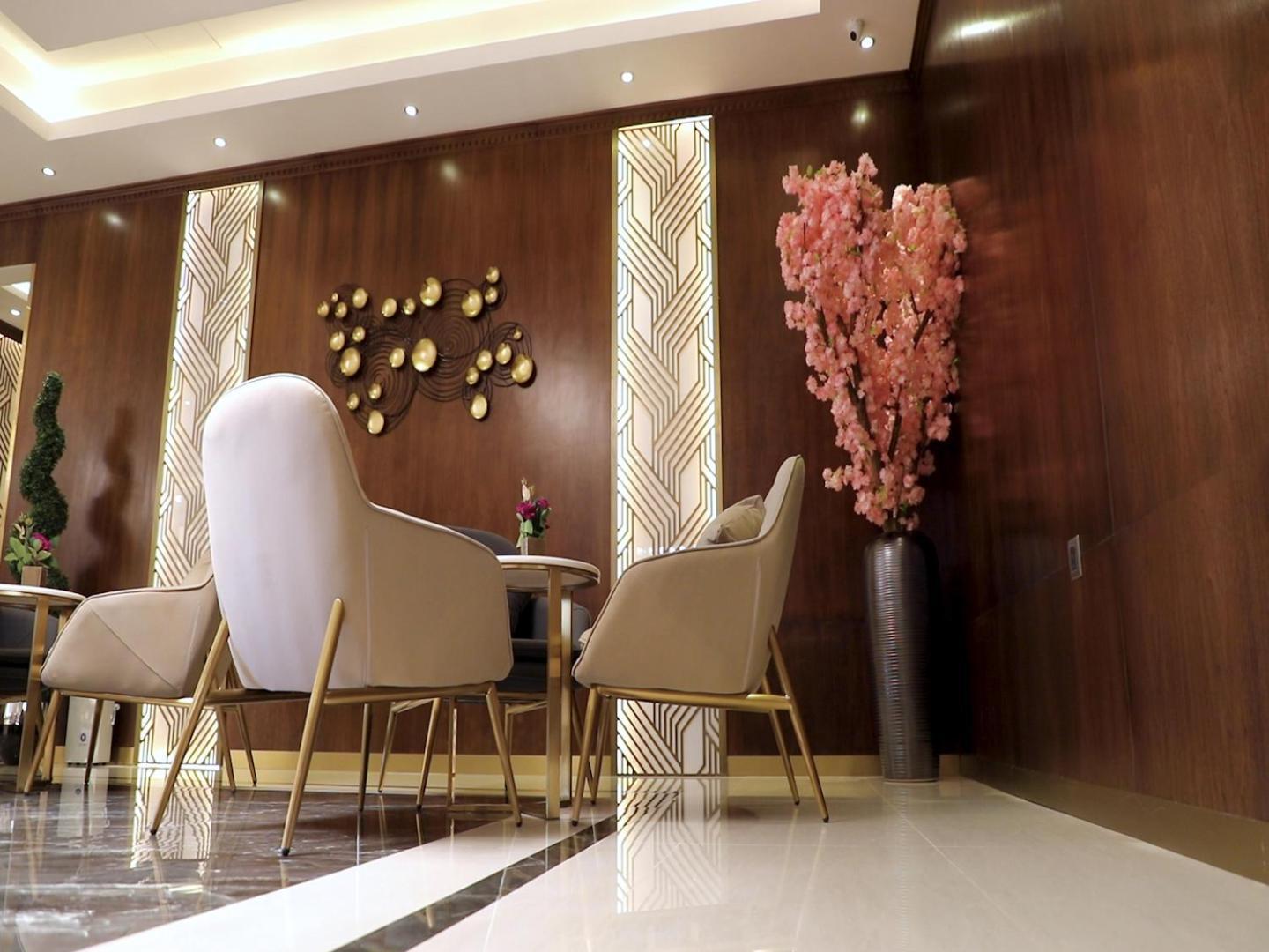 Violet Rose Aprit Hotel 吉达 外观 照片