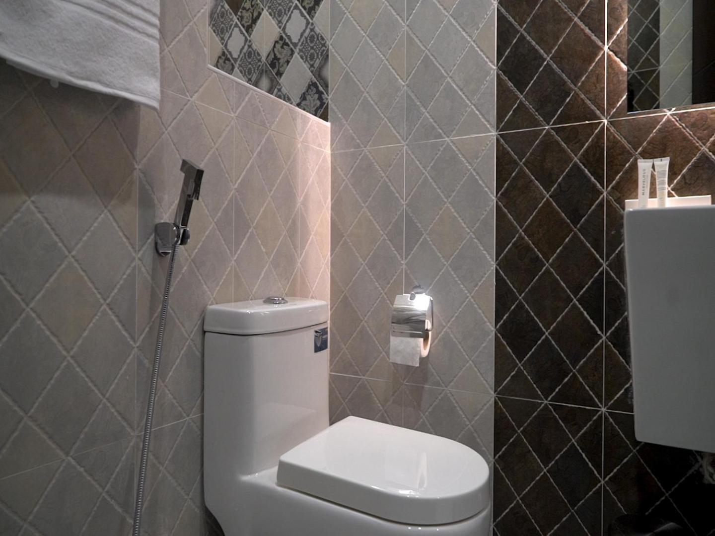 Violet Rose Aprit Hotel 吉达 外观 照片